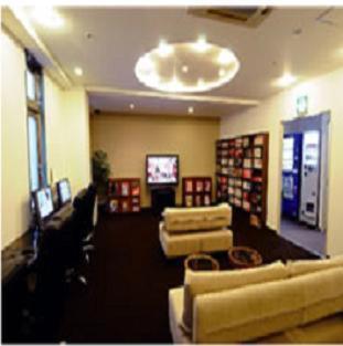 Capsule Hotel Kobe Sannomiya (Adults Only) Zewnętrze zdjęcie